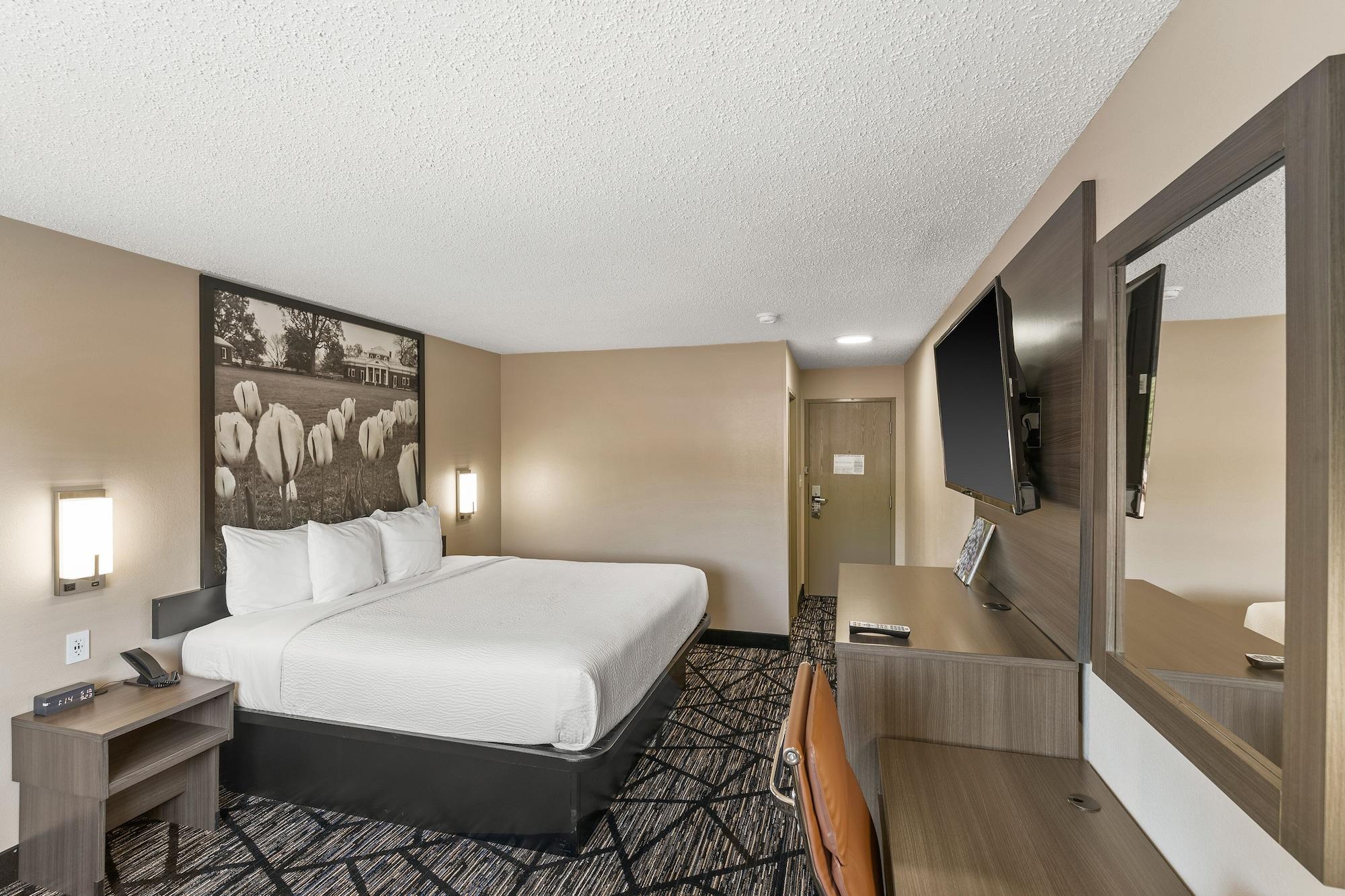 Super 8 By Wyndham Charlottesville Bagian luar foto